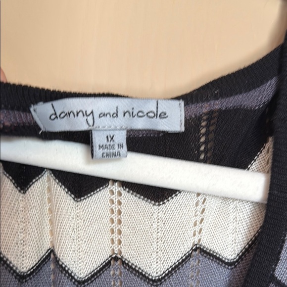 Danny & Nicole Black Blue Gray and White Chevron Dress - Picture 3 of 4